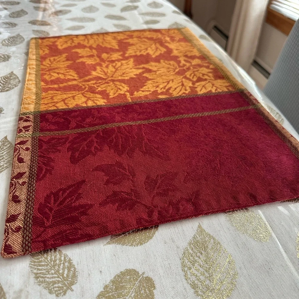 Vintage fall placemats set of two 13 x 18 inches cloth